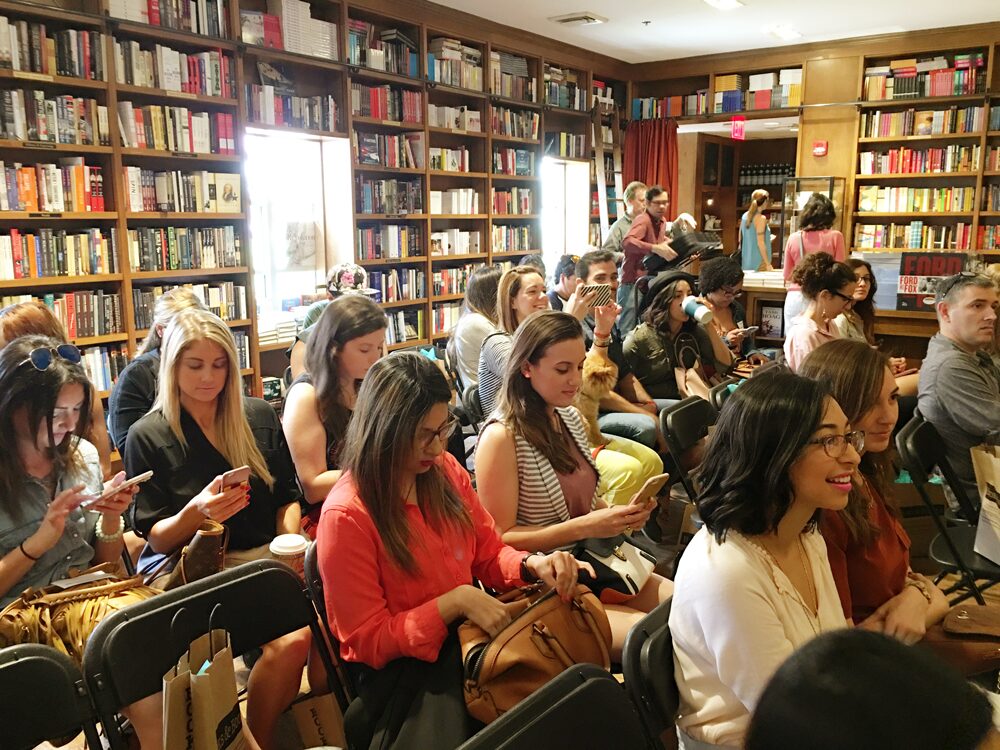 South-Florida-Bloggers-Feb-Meetup-audience