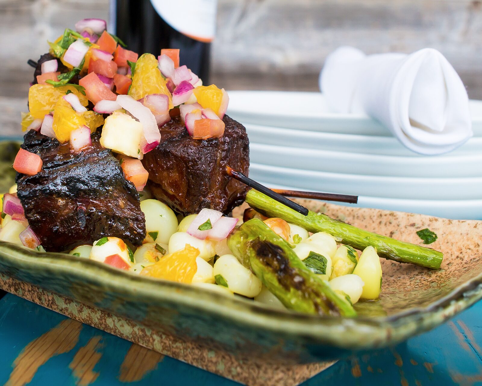 Miami Restaurant, Pisco y Nazca serves the most delicious braised beef ribs with a mango salsa. They are called anticucho de costilla. Click to read about their other dishes on the menu or pin to save for later!