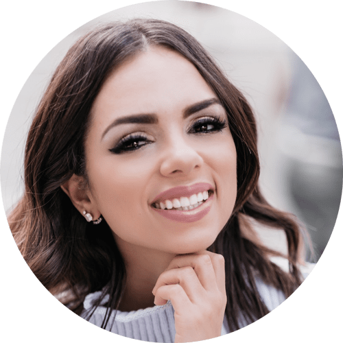 South Florida Bloggers Awards Content Judge Daniela Ramirez from Nanys Klozet