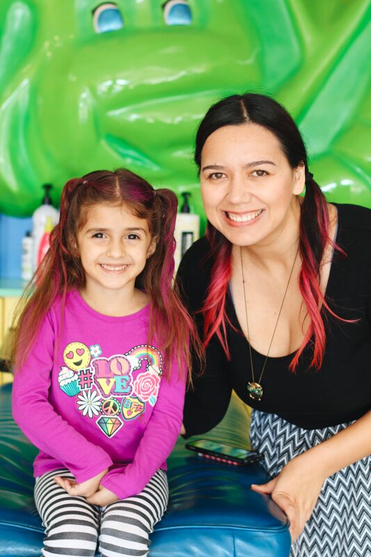 Miami Mom Bloggers go to Cartoon Cuts