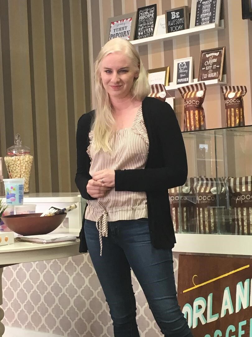 Kelly Varner at Orlando Bloggers May 2018 Meetup