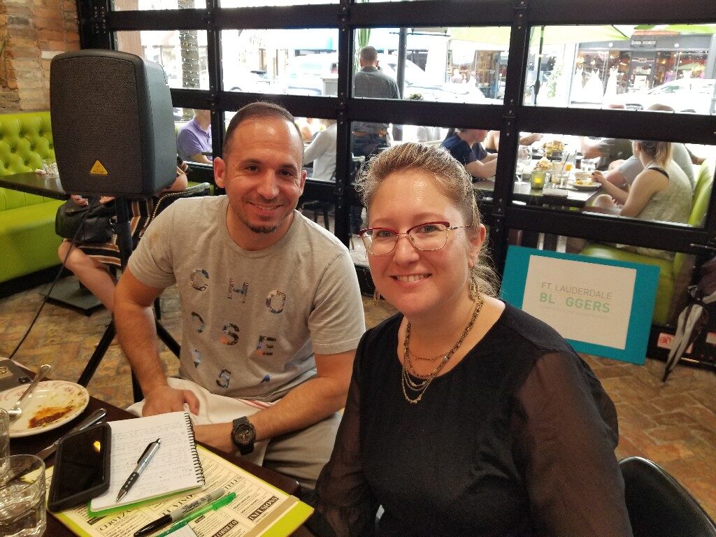 Ft Lauderdale Bloggers meetup on how to set rates for blog posts.
