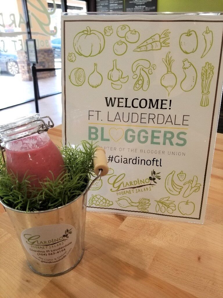 Giardino's Gourmet Salads in Ft Lauderdale hosts Ft Lauderdale Bloggers.