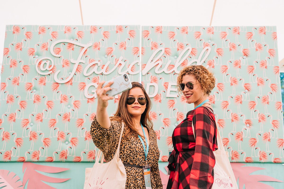 Top Miami Bloggers 2018 - South Florida Blogger Awards - Fairchild Garden photobooth Fabric & Paper Fairchild backdrop by Dapper Animals
