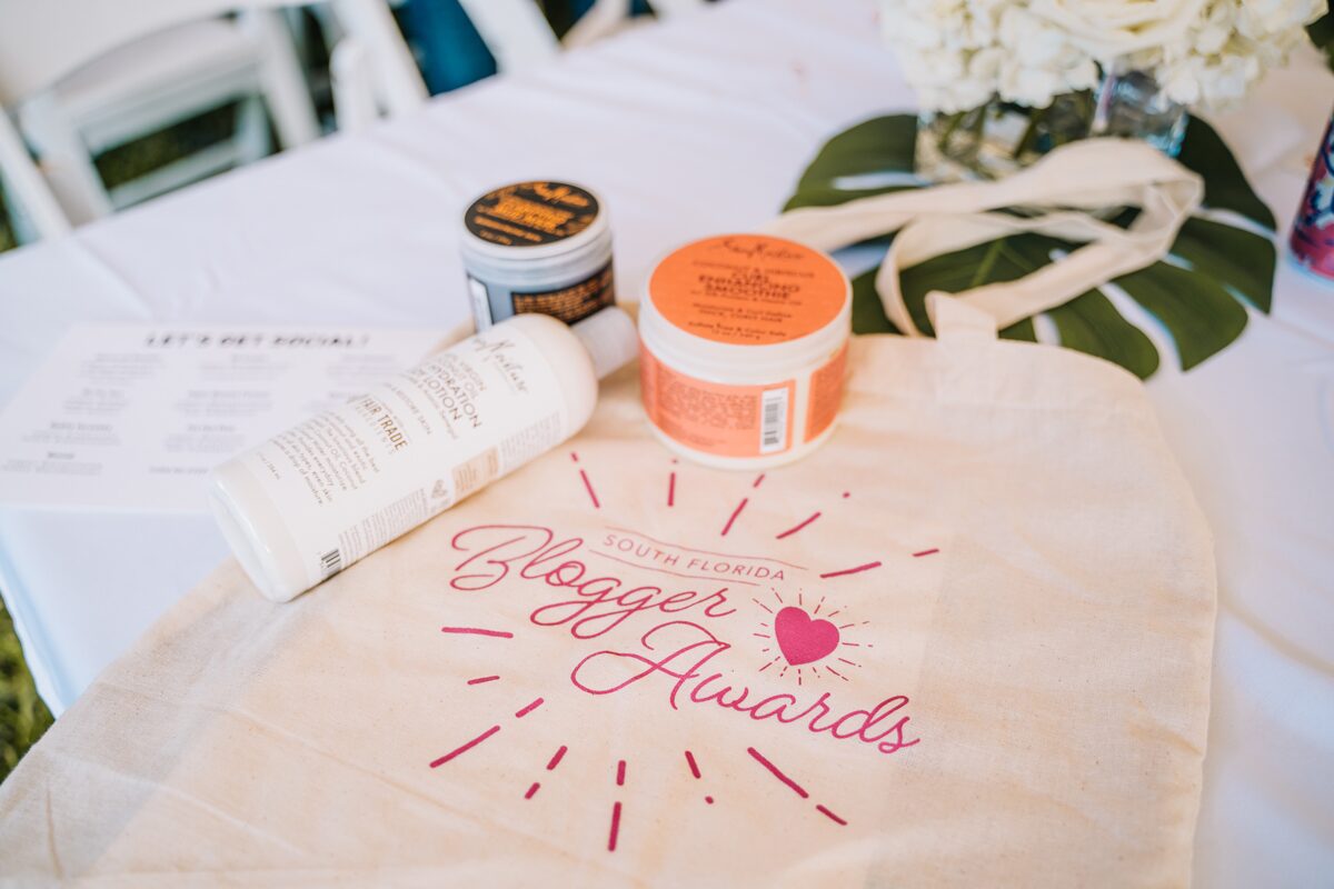 Top Miami Bloggers 2018 - South Florida Blogger Awards - gift bag sponsored by Baptist Health South Florida