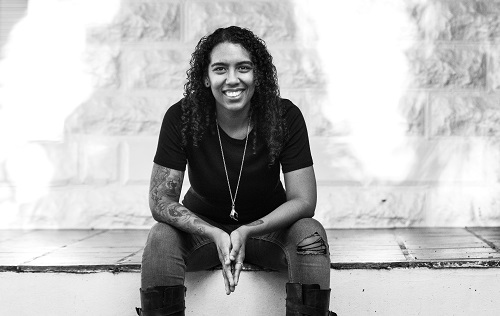 Enid Nolasco of Witchcraft Branding speaks at Blogger Meetup