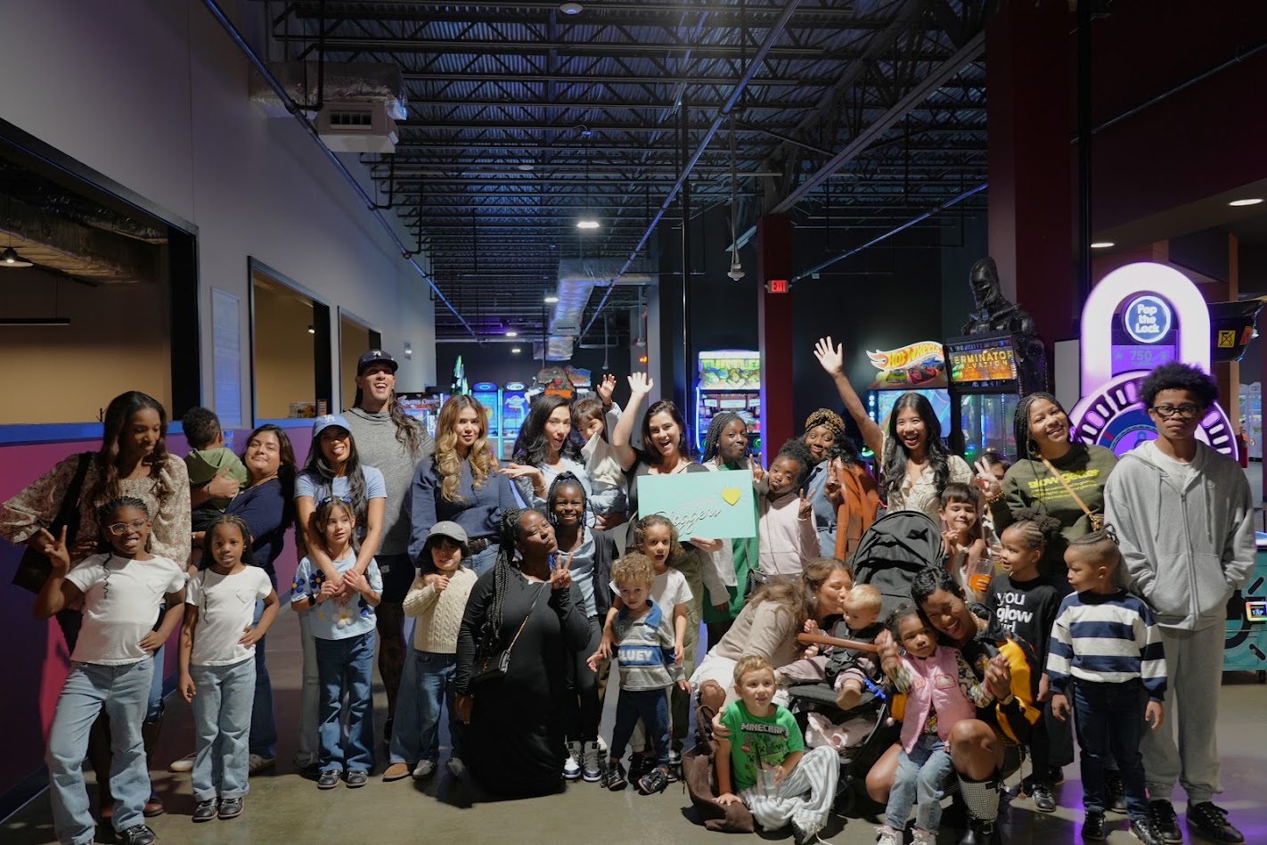 DC Mom Bloggers October Meetup Recap: Family Arcade Day at 810 Entertainment